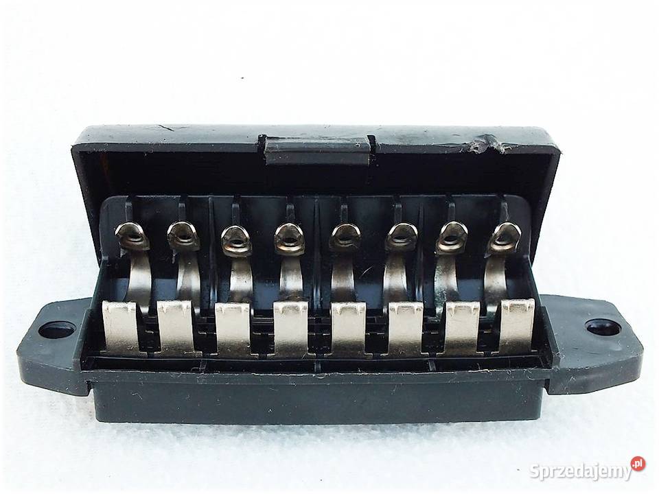 Skrzynka bezpieczników Fiat 126p na 8 Żary
