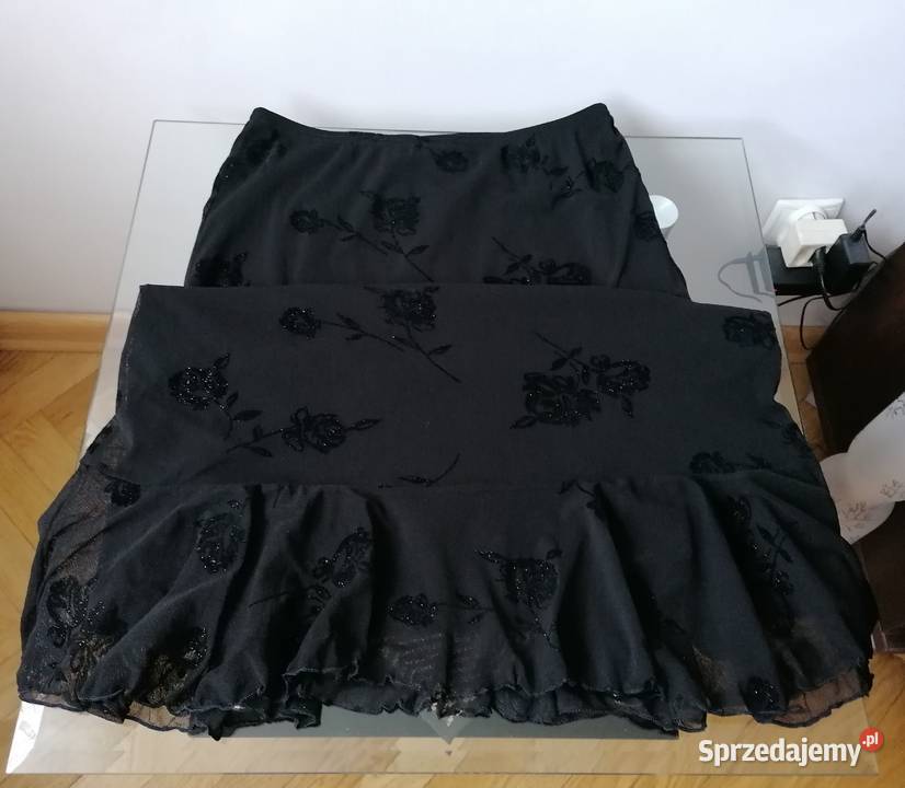 CZARNA OŁÓWKOWA SPÓDNICA Z FALBANĄ BONMARCHE Spódnice i sukienki Łódź