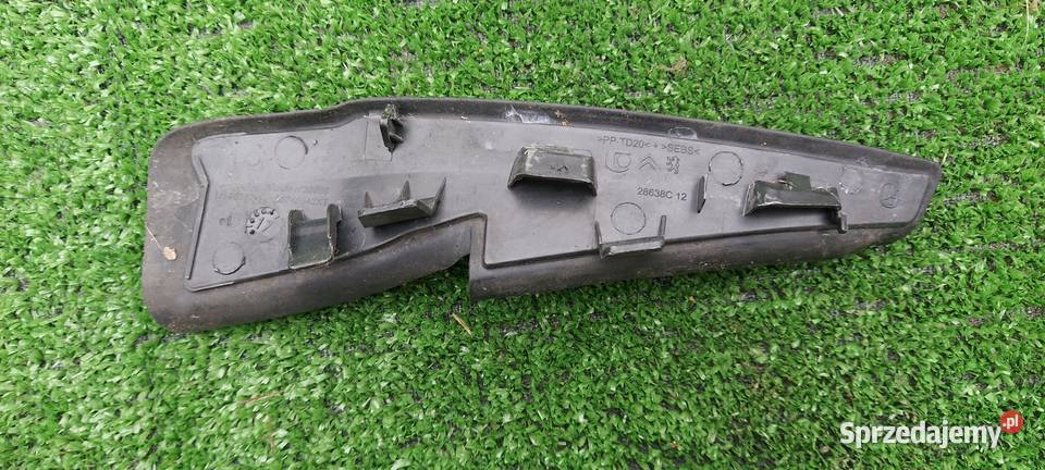 LISTWA PODSZYBIA LEWA PEUGEOT 208 1219