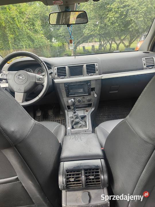 Opel Vectra c 28t Borowno