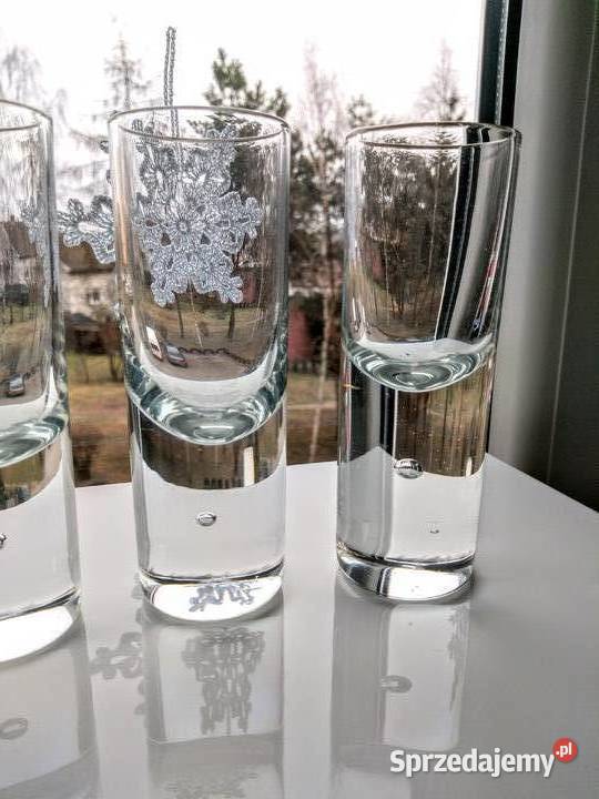 Kieliszki Kosta Boda 4