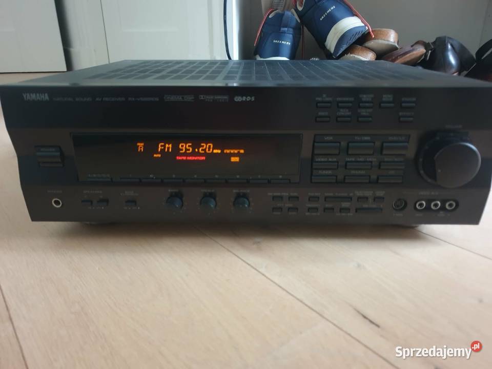 Yamaha rx v592 amplituner z pilotem Leżajsk sprzedam