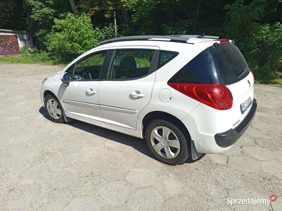 Peugeot 207 2009 16 HDI Dach Panoramiczny Tarnobrzeg