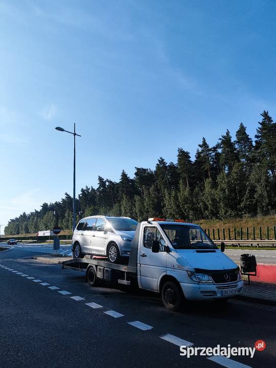 Usługi transportowe laweta bus winda