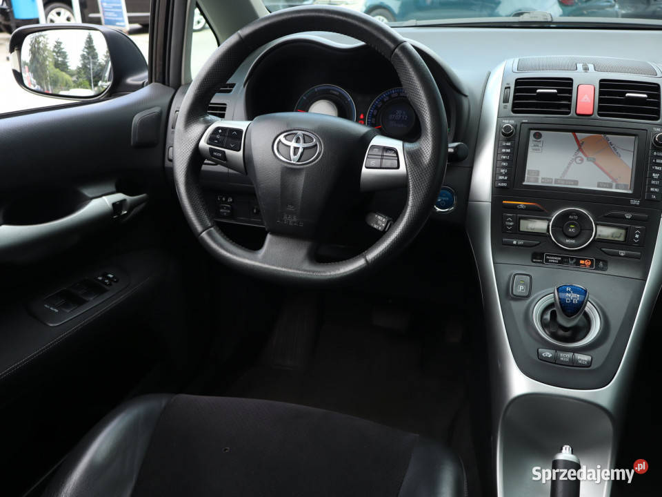 Toyota Auris Hybrid elektryczne szyby