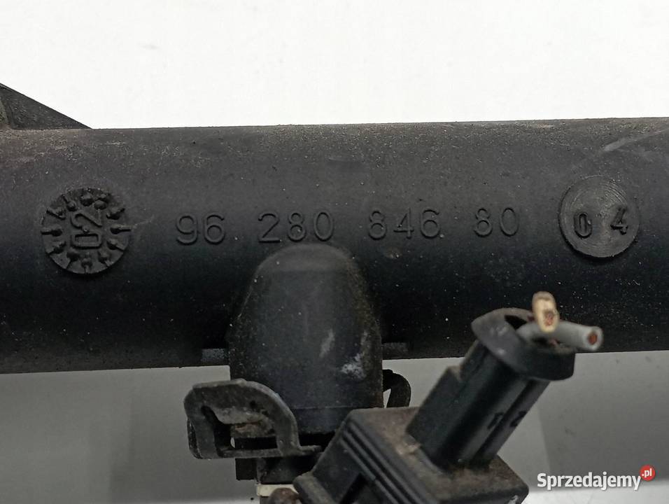 LISTWA WTRYSKOWA 9628084680 20 16V Peugeot 307 I