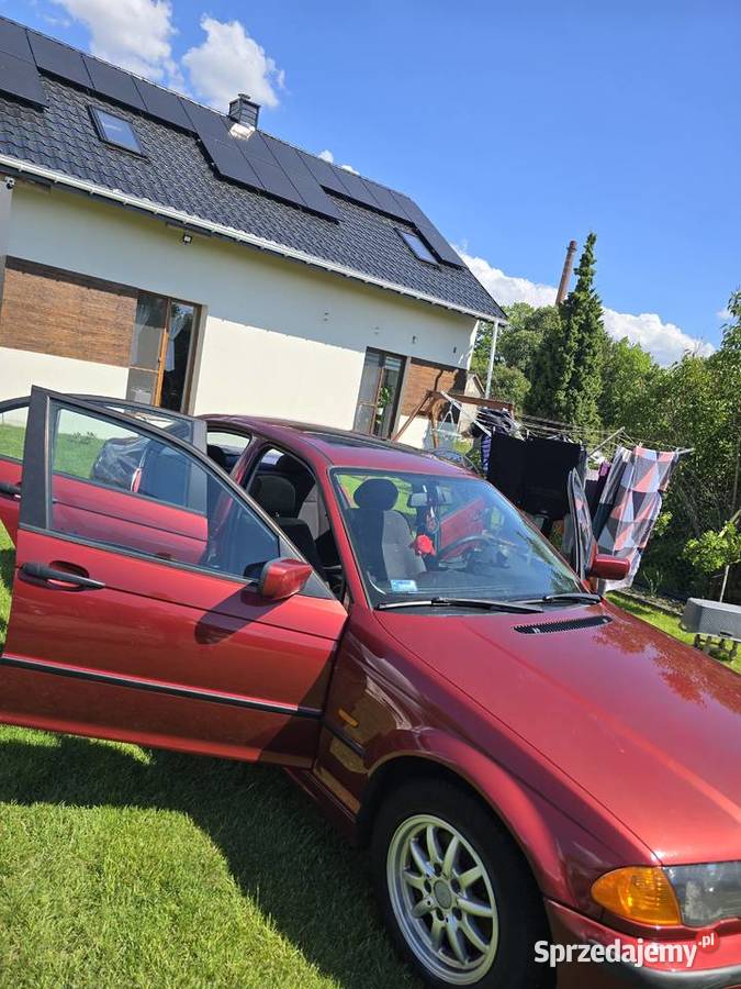 Sprzedam BMW 318i w całości na części Seria 3 Maków Mazowiecki sprzedam