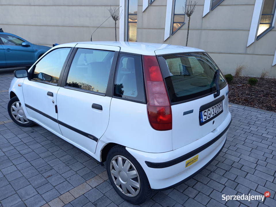FIAT PUNTO 12 Niski Przebieg 93tkm Garażowany Gliwice