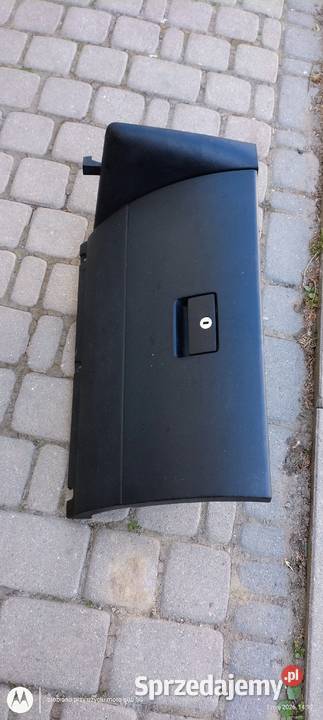 Schowek strona pasażera Golf 4 1J osobowe