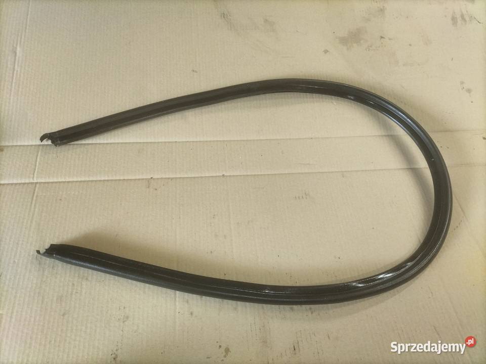 Uszczelka pokrywy silnika środkowa BMW E65 E66 Uszczelki Poręba