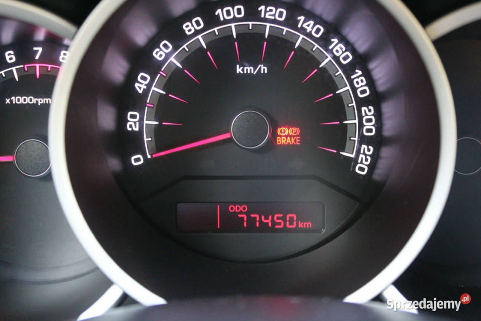 Kia Venga Benzyna 125 Przebieg 77 Opłacony przyciemniane szyby Lubań