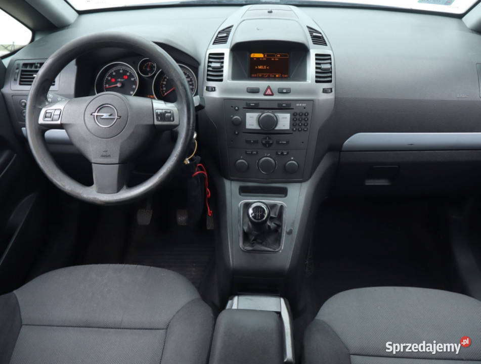 Opel Zafira 18 Łódź