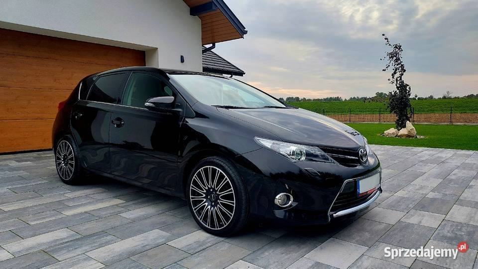 Toyota Auris 16 VALVEMATIC zadbana bogata wersja ABS Niedomice