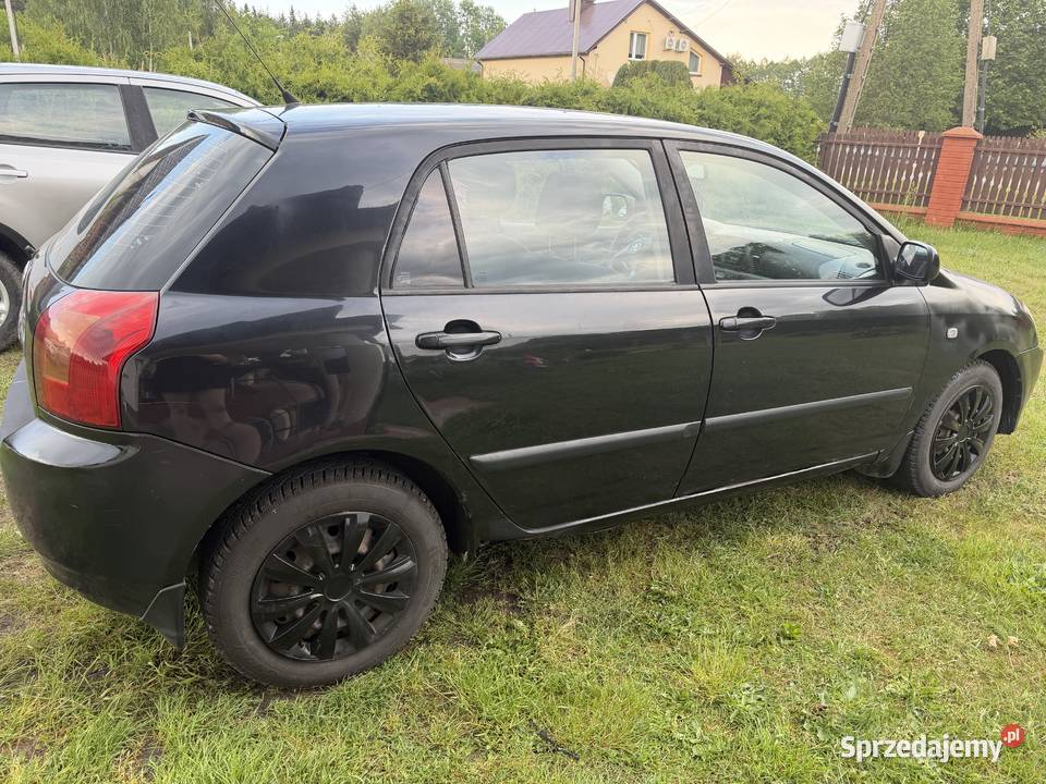 Toyota Corolla E12 2002 BenzynaGaz Rok produkcji 2002