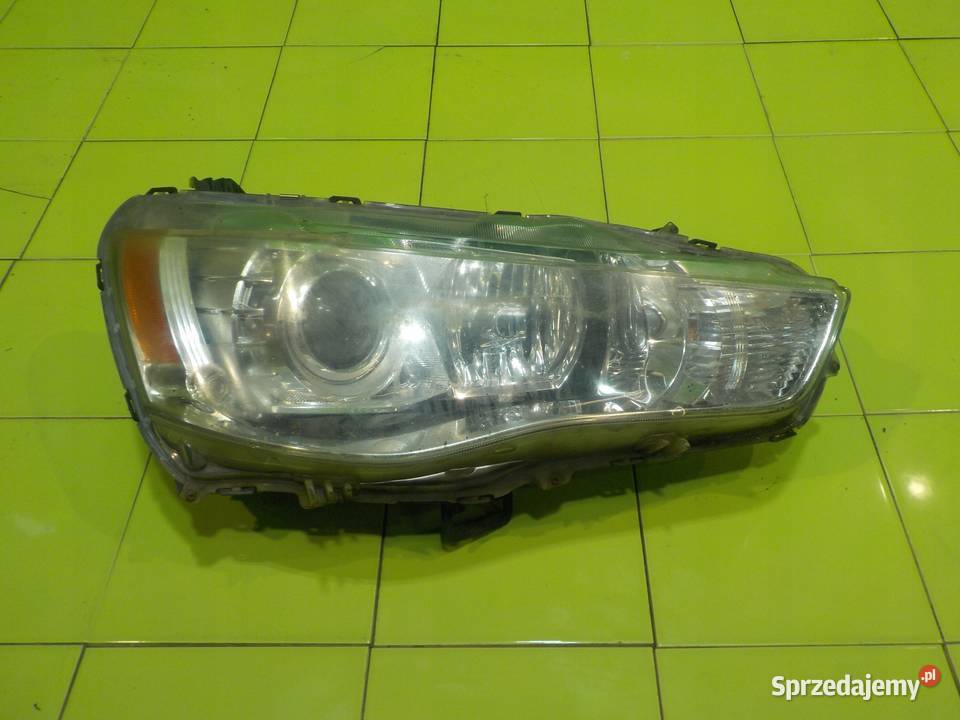 OUTLANDER II LIFT 22 DID 11r 5D lampa prawa Motoryzacja