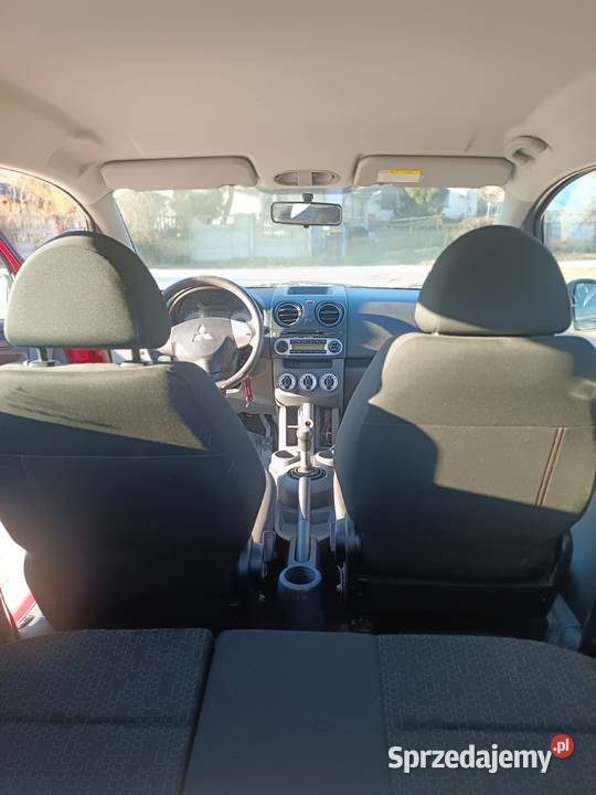 Mitsubishi Colt 13 benzyna 2009 benzyna Ostrowiec Świętokrzyski