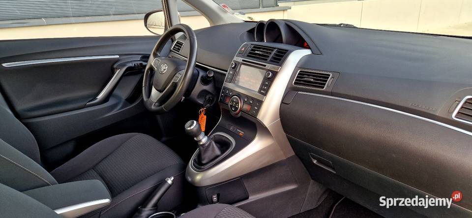 TOYOTA VERSO 18 VALVEMATIC 147 7OSOBOWA KAMERA Gorzów Wielkopolski