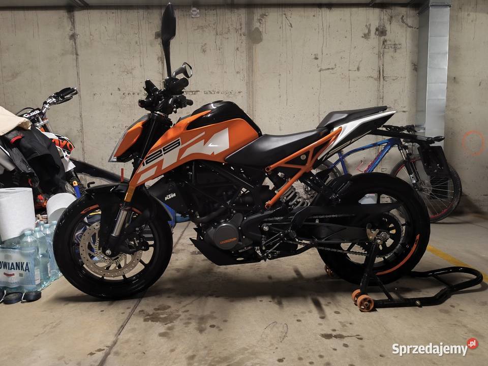 KTM Duke 125 super stan Yamaha Mt Aprilia rs4 RC mazowieckie Mrozy