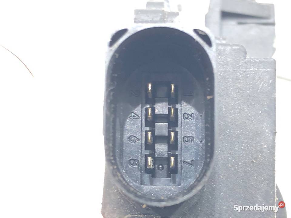 ZAMEK DRZWI PRAWY PRZÓD VW BORA Kombi 9905 osobowe