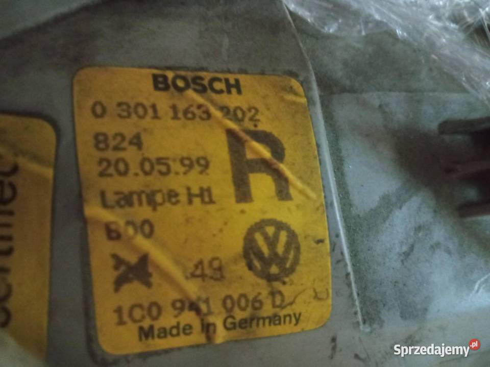 LAMPA PRZÓD PRAWA EU 0301163202 VW Volkswagen