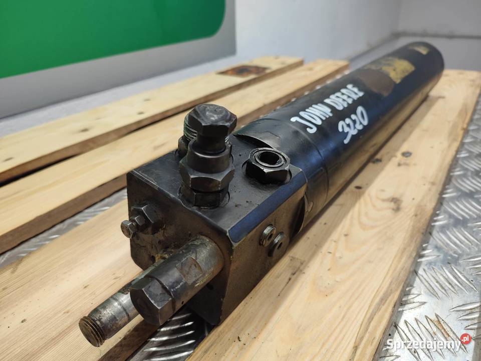 Akumulator hydrauliczny John Deere 3220 AZ71406 wielkopolskie Wilkowo