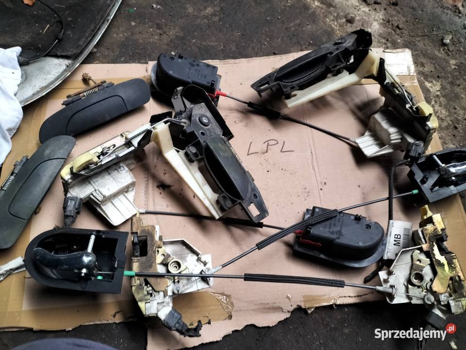 MONDEO MK1 MK2 KALMKA ZAMEK ZAMKI KLAMKI RĄCZKI Karoseria Kamień-Kolonia