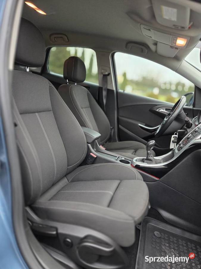 16 turbo18 grzana kierownicagrzane fotele klimatyzacja Poniatowa