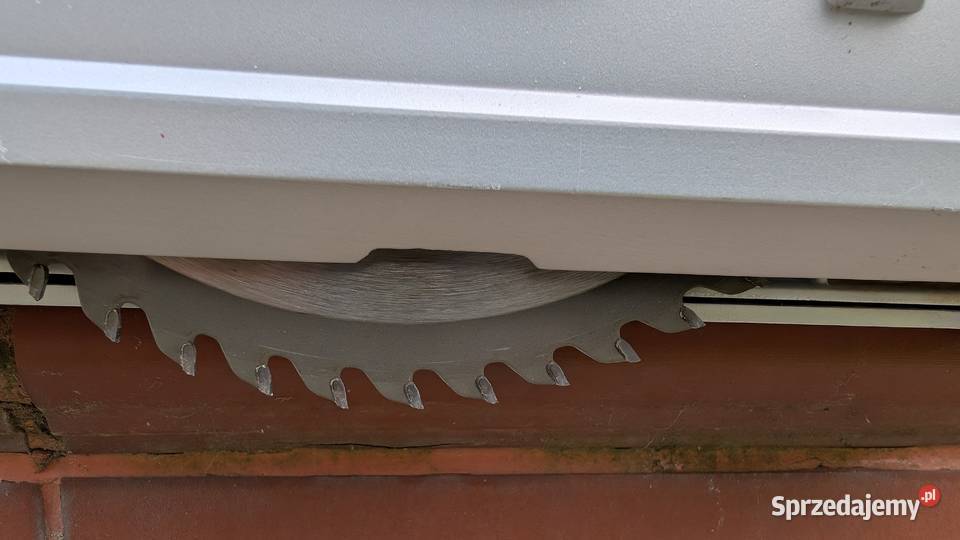 Pilarkozagłębiarka elektryczna Erbauer 1400 W Jadowniki