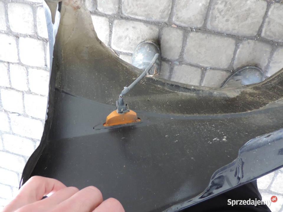 BŁOTNIK PRAWY PRZÓD PRZEDNI FORD FOCUS MK1 małopolskie