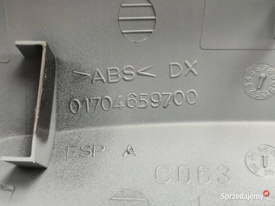 OBUDOWA LUSTERKA PRAWA FIAT PUNTO EVO 13 D osobowe