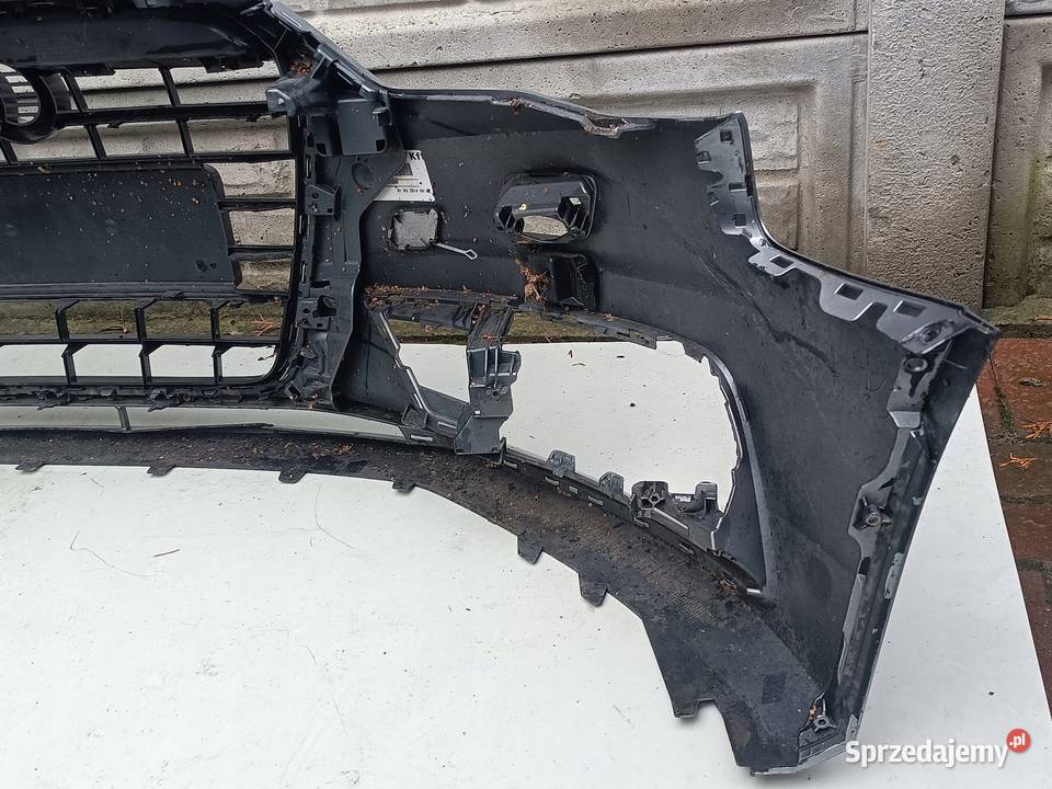 AUDI A3 8V5 ZDERZAK PRZÓD PRZEDNI SEDAN Przemęt