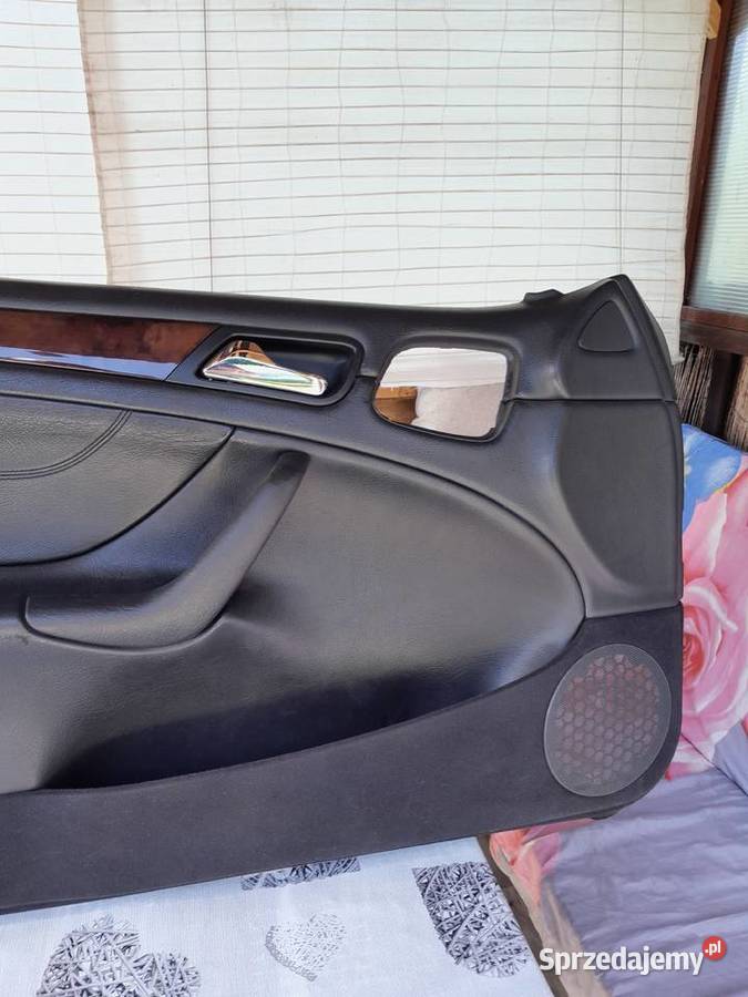 Mercedes CLK W208 boczek lewy skóra czarny Gdańsk