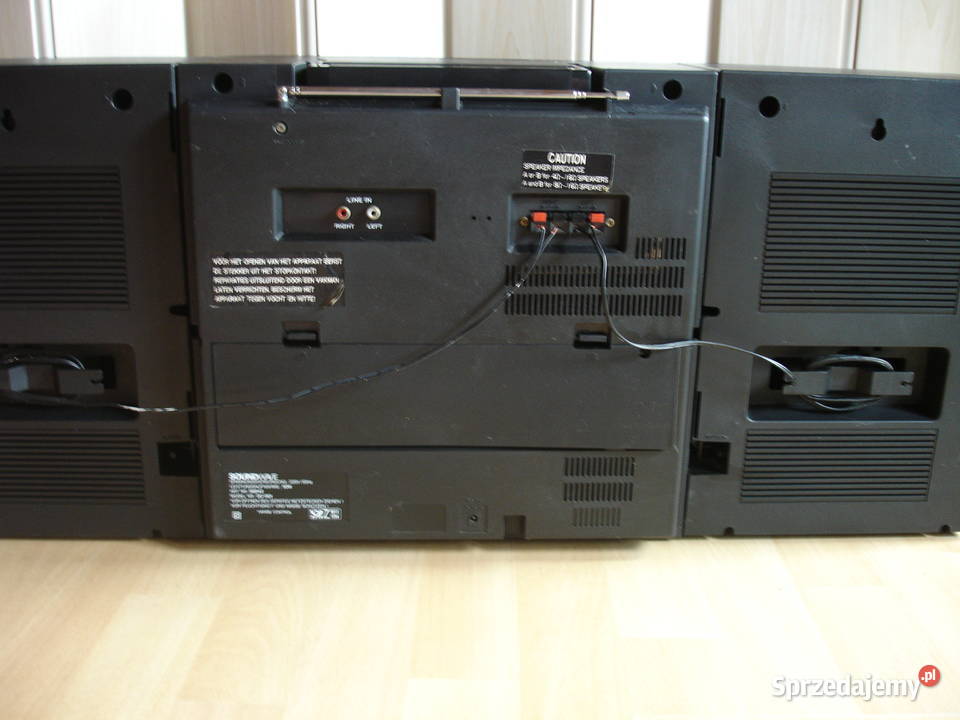 Radiomagnetofon SOUNDWAVE DC1901 Zielona Góra