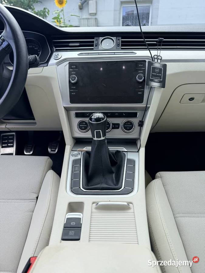 VW Passat B8 benzyna zadbany Poznań