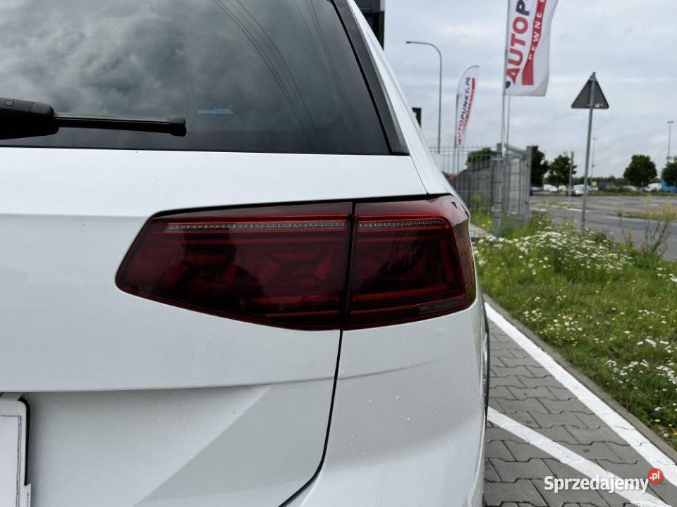 Volkswagen Passat 2020r FV23 DSG Bezwypadkowy Poznań sprzedam