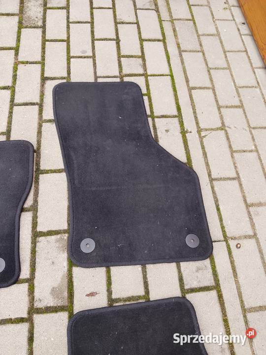 Komplet oryginalnych dywaników do Skody Octavia Motoryzacja Pilica