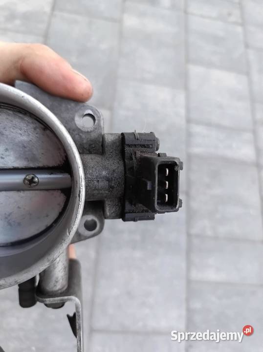 BMW E34 E36 przepustnica M50B25 17303639 osobowe Warszawa