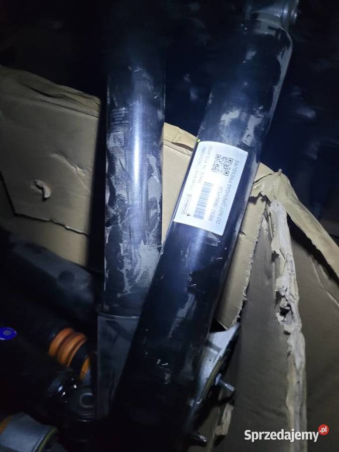 AMORTYZATOR TYŁ FORD RANGER MB3C18080PDH 2707322 terenowe Radom sprzedam