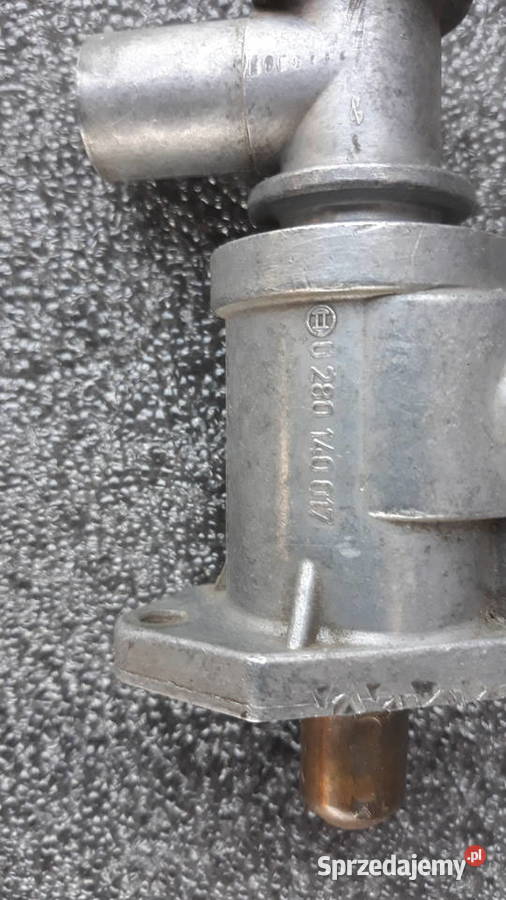 Mercedes W109 V8 zawór powietrza dodatkowego Bukownica
