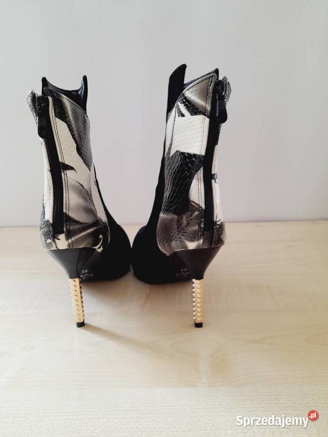 Zamszowe czarne botki Vero Cuoio 37 dolnośląskie Bogatynia