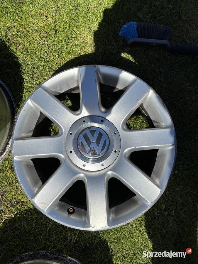 Felgi Volkswagen Golf Polo Passat Caddy 16 5x112 Kalisz