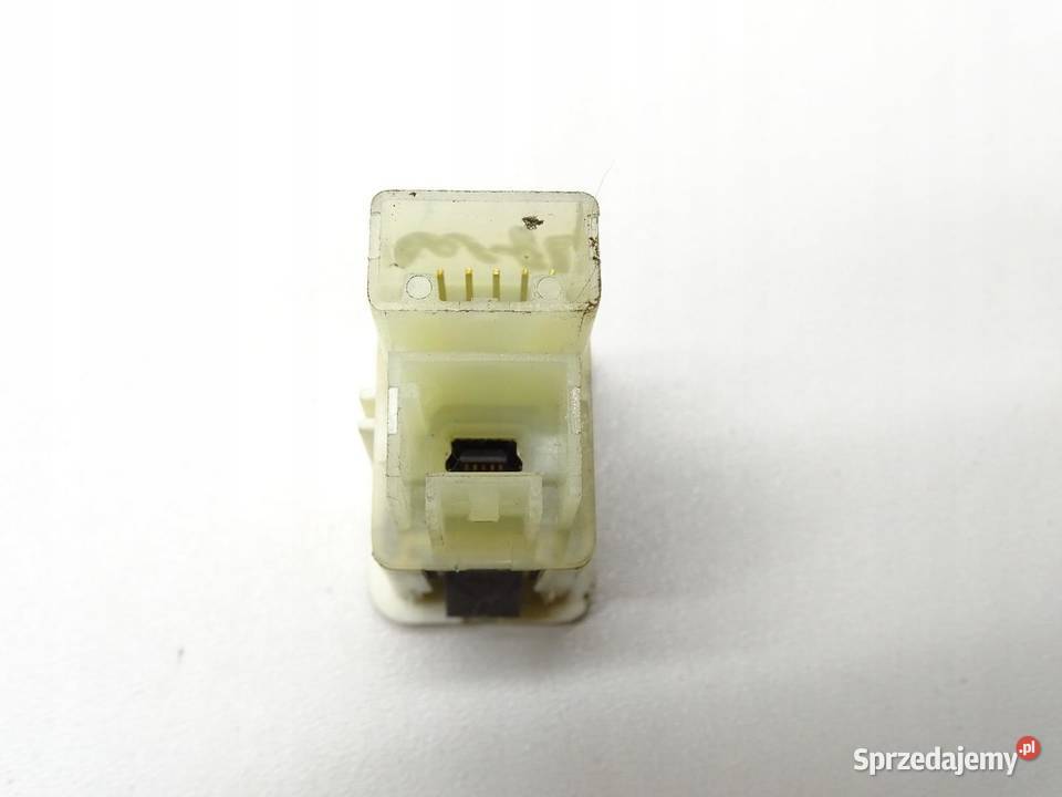 GNIAZDO WEJŚCIE PORT AUX USB OPEL ANTARA LIFT