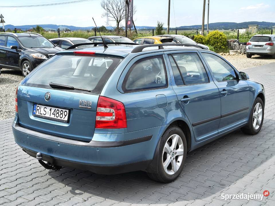 Skoda Octavia 16MPI BENZYNA Zarejestrowana 1595cm3 Zarszyn sprzedam