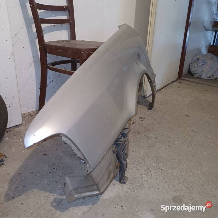 Błotnik lewy audi 80b4 Błotniki Twardowice