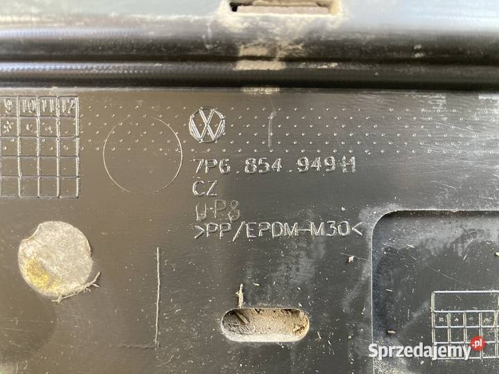 Vw Touareg II 7P listwy na drzwi komplet