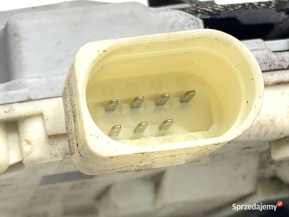 ZAMEK DRZWI PRAWY PRZÓD VW PASSAT B7 Kombi sprzedam