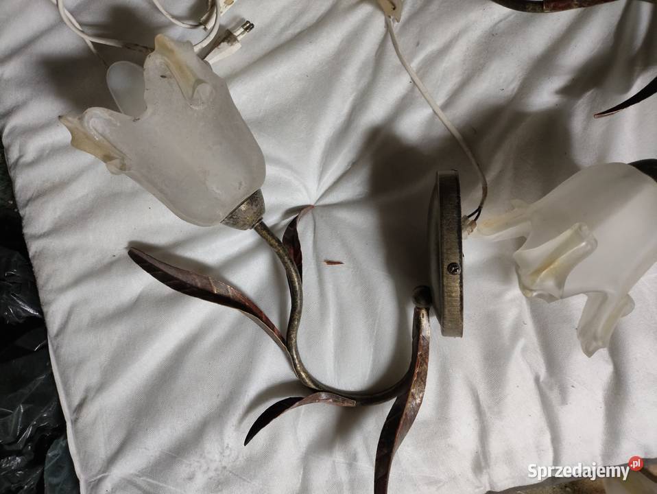 Żyrandol trzyramienny i dwa kinkiety podkarpackie