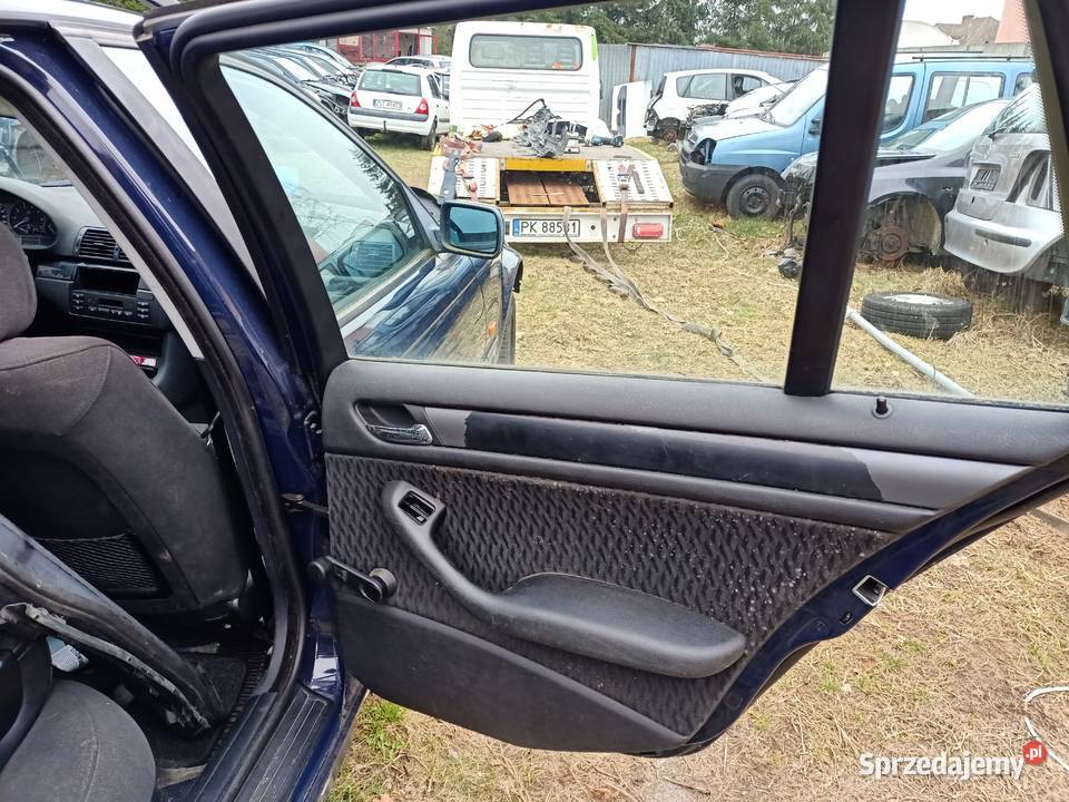 Drzwi tylne tył prawe BMW E46 2000 r dunkeblau Karoseria sprzedam