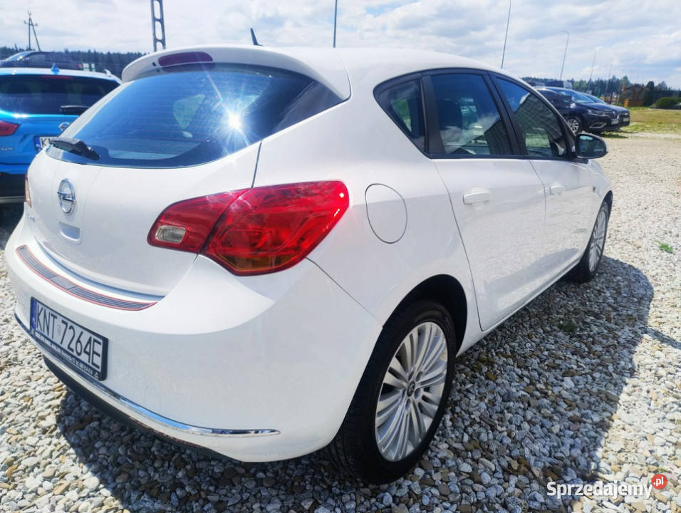 Opel Astra 16 Lift J 20092019 Rok produkcji 2013 Astra Harklowa