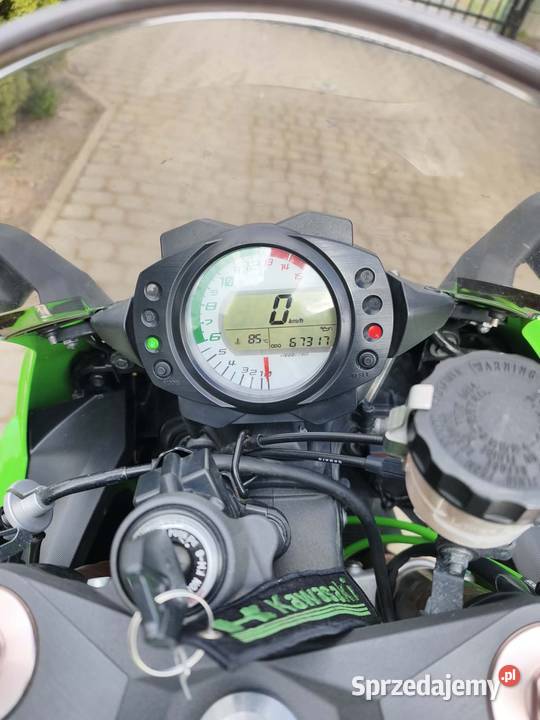 Kawasaki ZX10 R Rok produkcji 2009 Ostrowiec Świętokrzyski